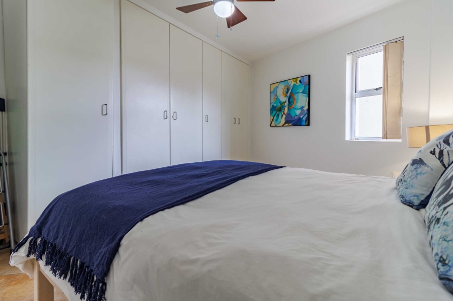 To Let 3 Bedroom Property for Rent in Bloubergrant Western Cape